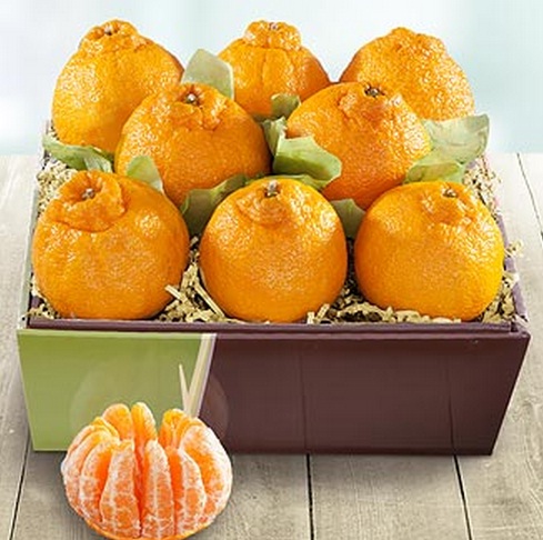 Jeruk dekopon yang dijual di pasar luar negeri, dikemas dalam kotak dan terlihat cantik.
