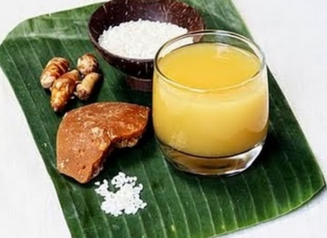Jamu beras kencur adalah minuman segar berkhasiat yang merupakan minuman herbal tradisonal Indonesia.