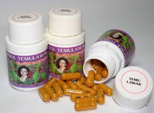 Karena kaya akan kandungan senyawa alami yang dibutuhkan tubuh, temulawak dibuat menjadi kapsul herbal yang siap konsumsi.