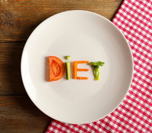 Sayur bayam dapat Anda konsumsi sehari-hari untuk membakar lemak yang ada di tubuh Anda.